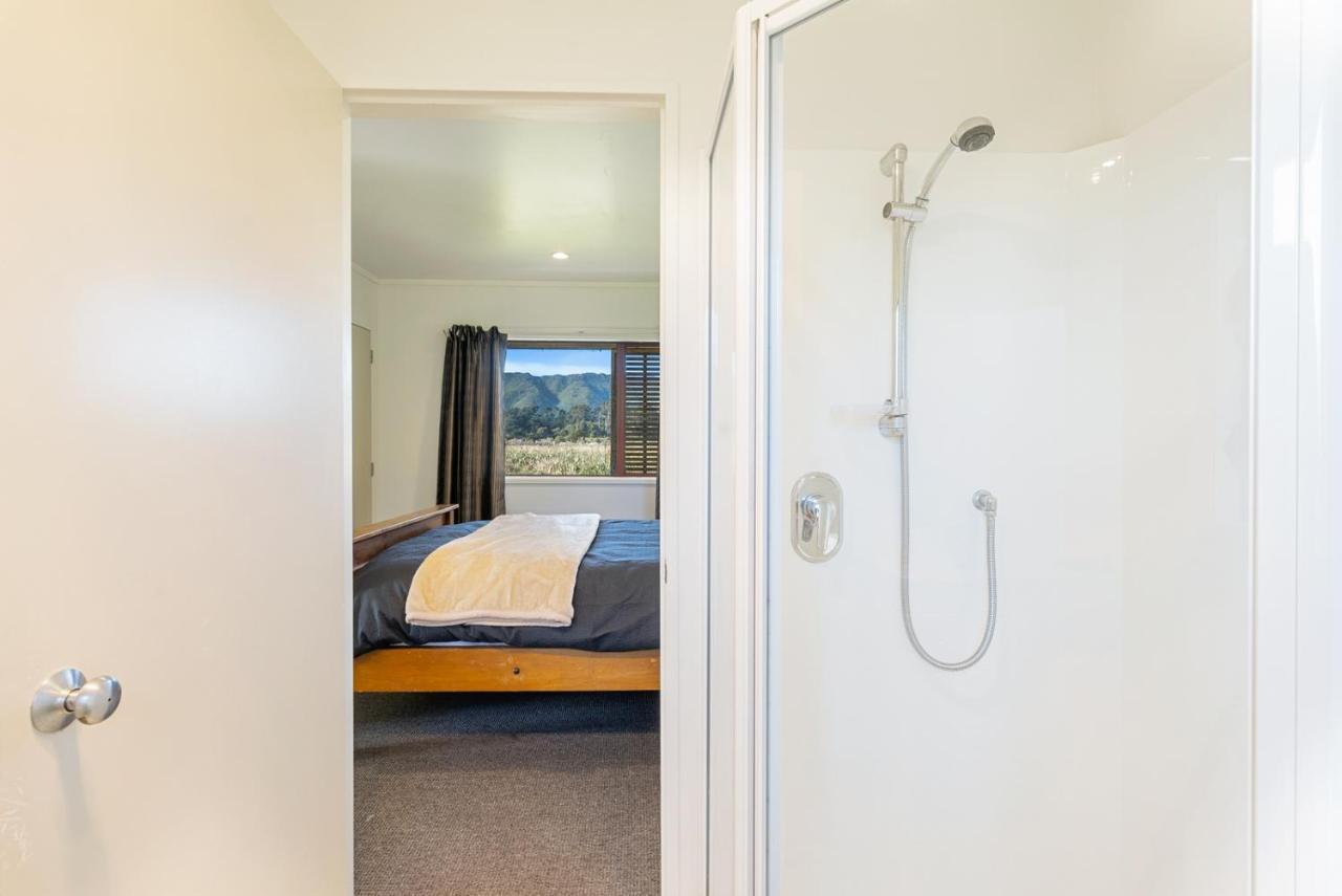 Cottage On Rutherford - Waikanae Holiday Home Exterior photo